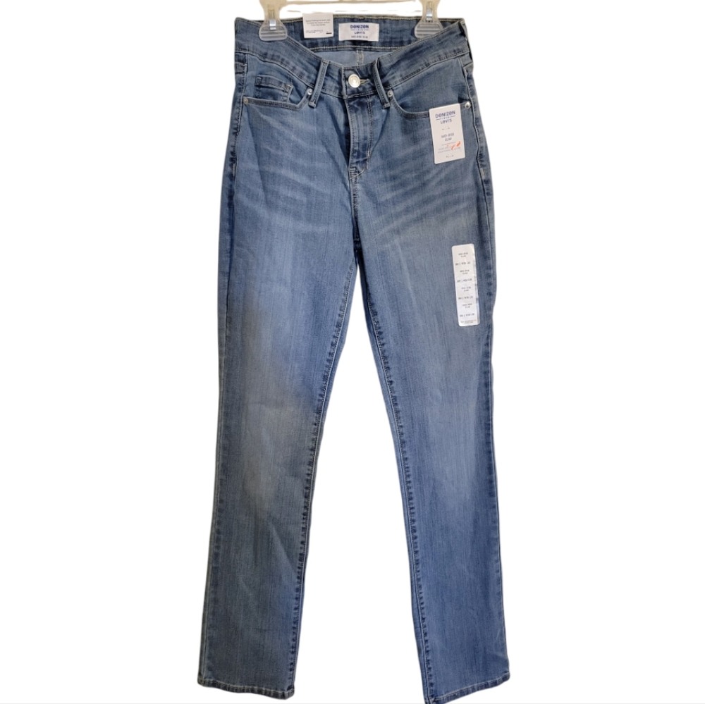 Levi's mid-rise slim